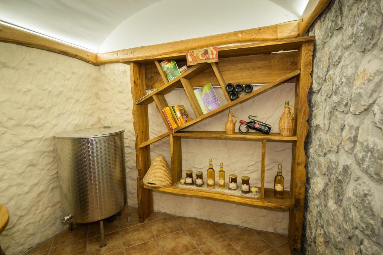 Trebelno Vineyard Cottage Vina In Medu מראה חיצוני תמונה
