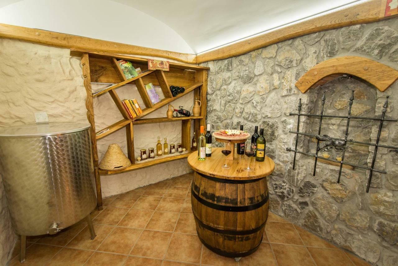 Trebelno Vineyard Cottage Vina In Medu מראה חיצוני תמונה